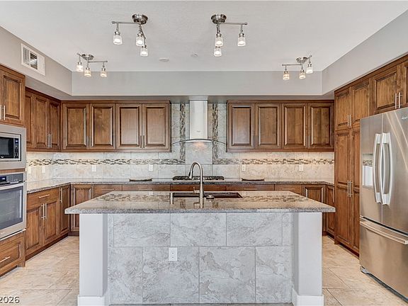 4th image of 2555 Hampton Rd Unit 6108
