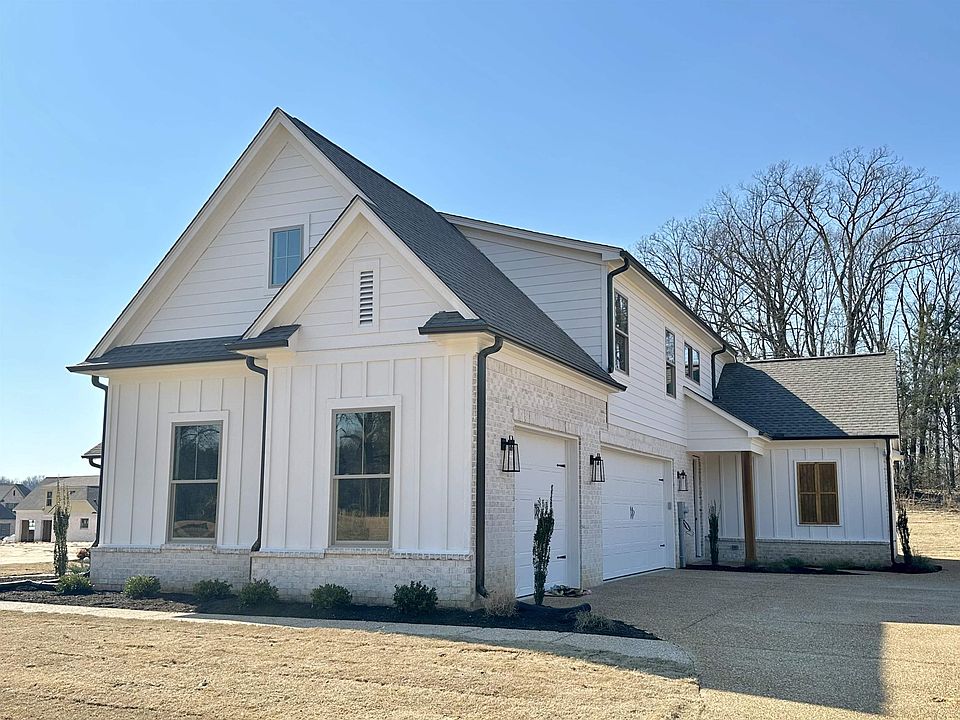 2nd image of 89 Larkhaven Loop