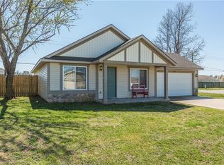 1226 Cedar St, Lincoln, AR 72744
