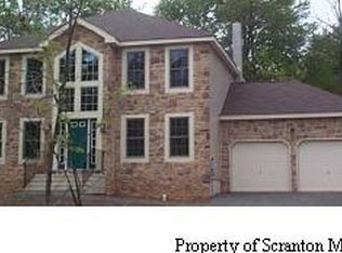 78 Bass Ct, Gouldsboro, PA 18424