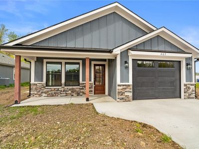 607 W Dryden St, Odessa, MO, 64076