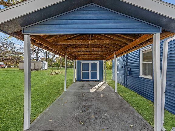 4th image of 5631 Parkview Ave