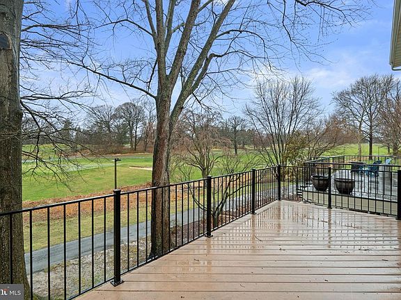 2nd image of 2126 Golf Course Dr