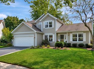 40 Norfolk Ct, Aurora, IL 60502