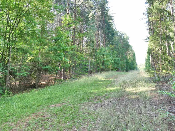 240 Coyl Rd, Gaffney, SC 29340