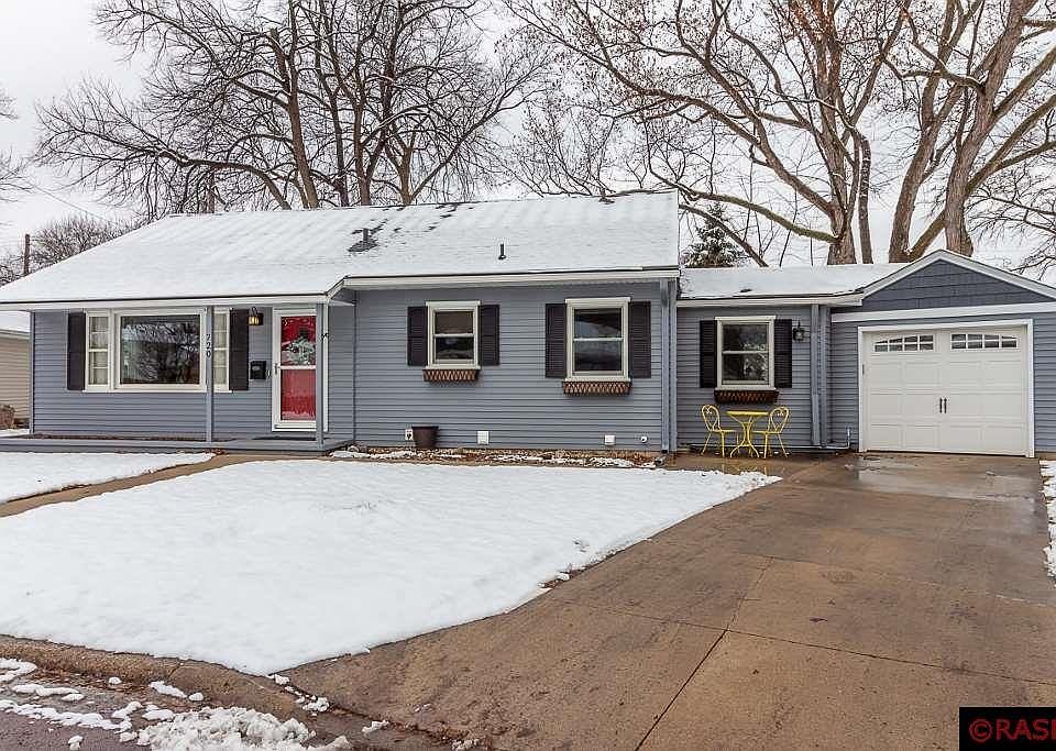 1st image of 720 Gwyn Dr