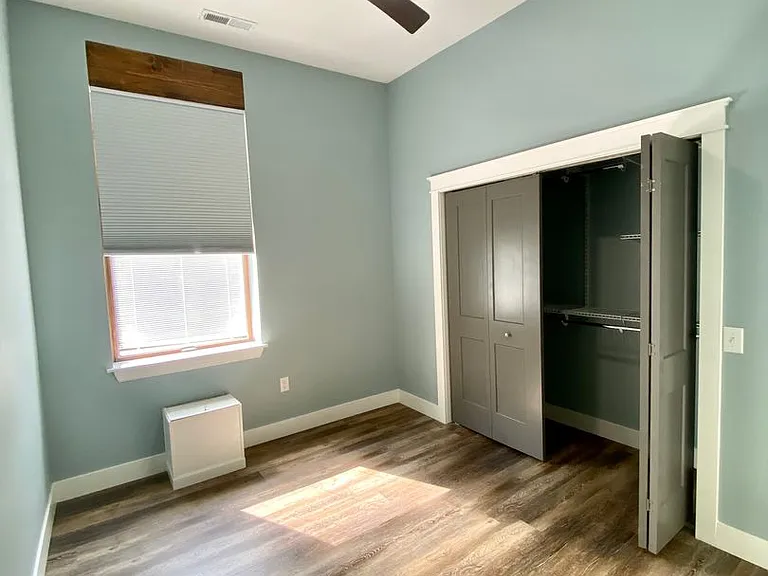 320 W Wyatt Earp Blvd #A-B — Photo 4