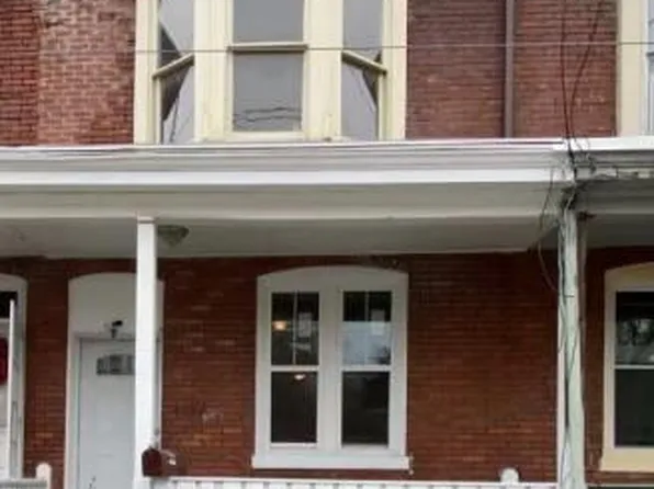 2032 Susquehanna St, Harrisburg, PA 17102