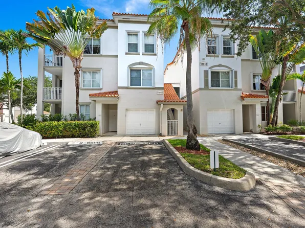 11018 LEGACY Drive #201, Palm Beach Gardens, FL 33410