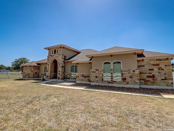 4th image of 101 VINTAGE OAKS DR
