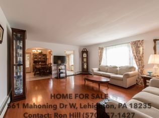 136 Kalalau St, Honolulu, HI 96825