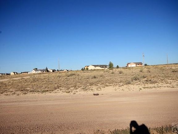 3rd image of 1140 N Arrowweed Ln