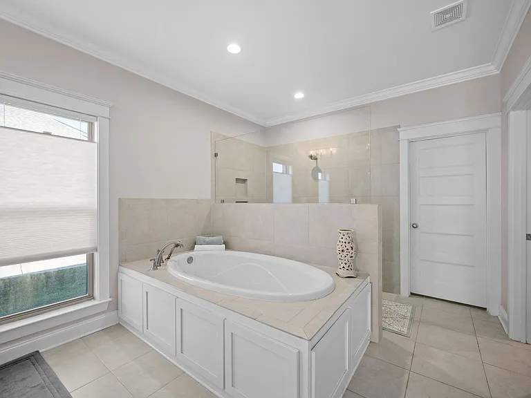 271 Hemlock Dr — Photo 21