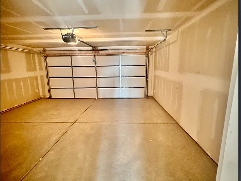 535 W 2530 N #4 — Photo 8