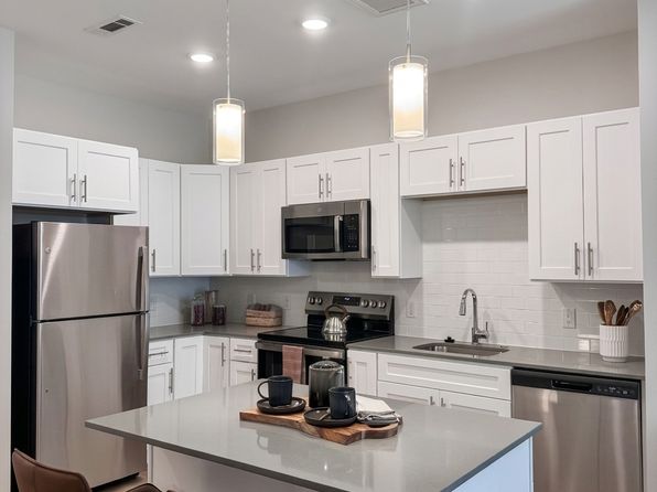 6 Powder Mill Rd #6220