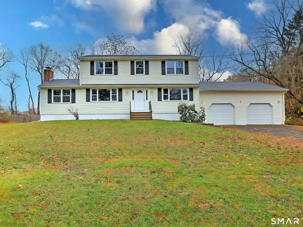 50 Bassett Road, North Haven, CT 06473