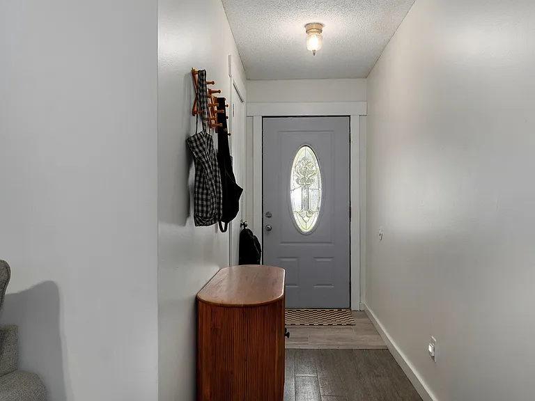 621 W Edgewood St #621 — Photo 2