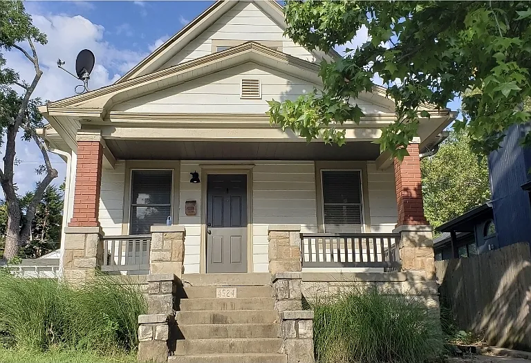 4524 Liberty St — Photo 1
