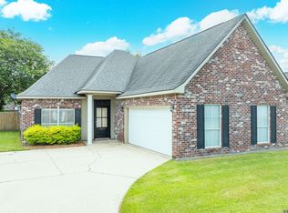 1923 Hunters Way Dr, Baton Rouge, LA 70816