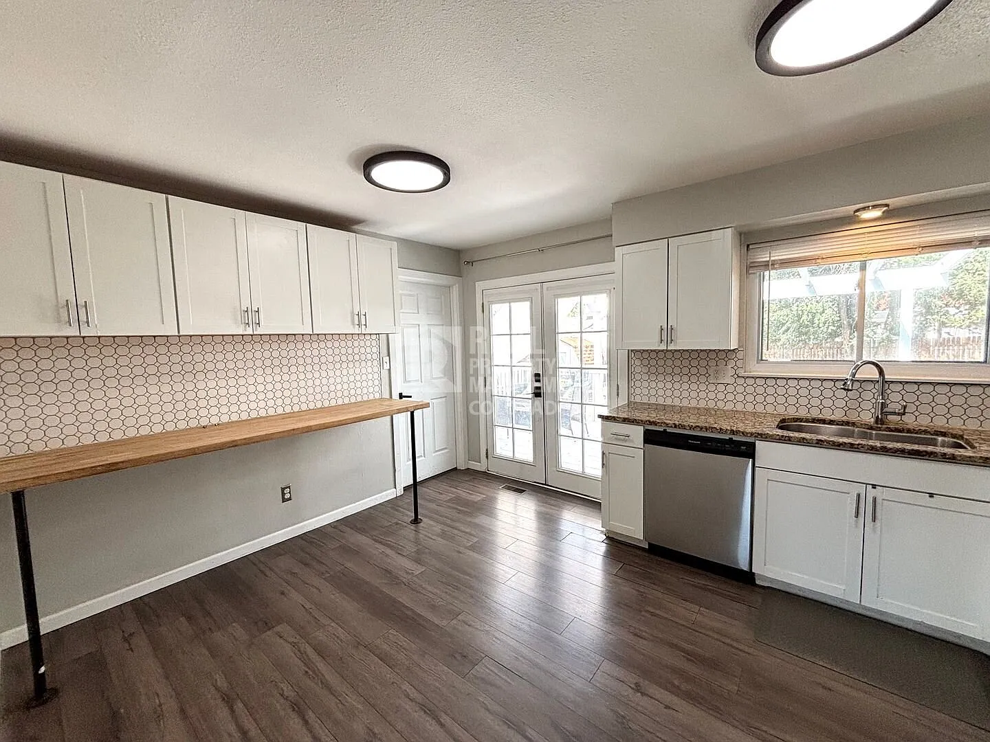 Character-Filled 4 Bedroom Home with Central AC & Large Fenced Yard | 10 Minutes to Peterson SFB — Photo 4