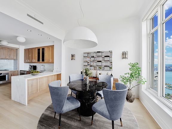 5th image of 30 Park Pl #67B