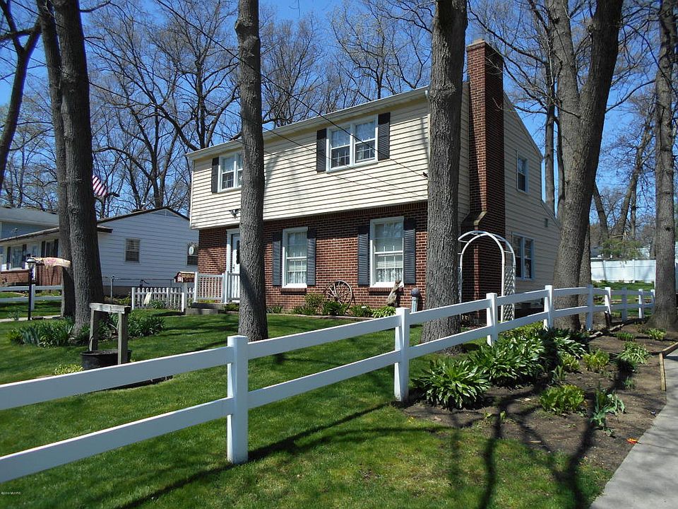 1st image of 1463 Southlawn Dr SW