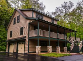 126 Buxton St, North Smithfield, RI 02896