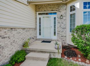 1211 Green Ct, Dekalb, IL 60115