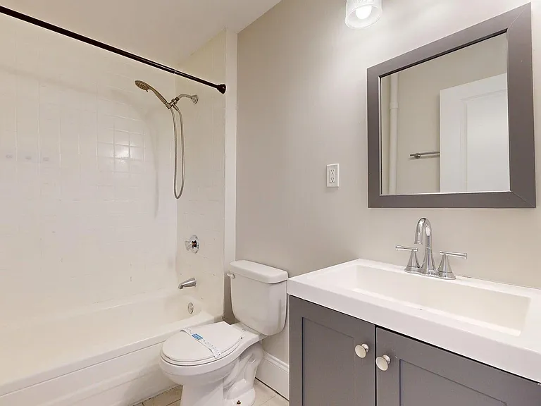 133 Paris St #1 — Photo 8