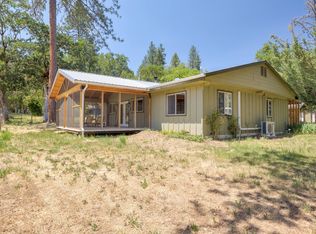 532 Sheraton Dr, Williams, OR 97544