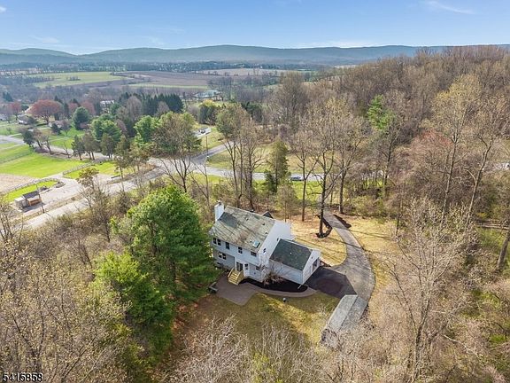 4th image of 23 Rymon Rd