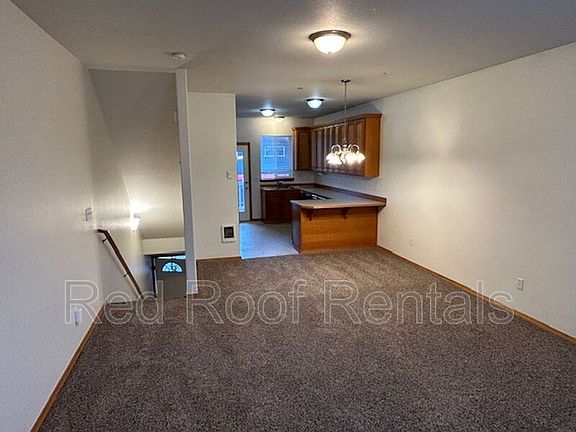 2nd image of 5621 S Lawrence St #A