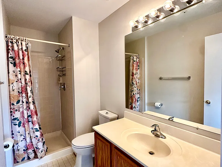 2558 Ambling Cir — Photo 10