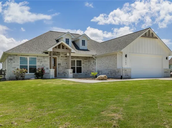 7362 Garrison Creek Dr, Bryan, TX 77808