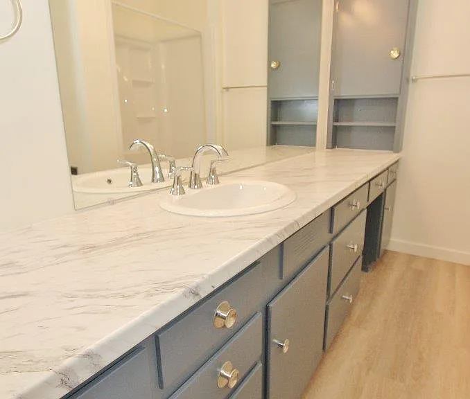 1407 Ellis Ave #6 — Photo 11
