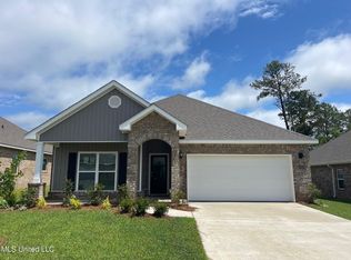 17807 Kelso Dr, Diberville, MS 39540