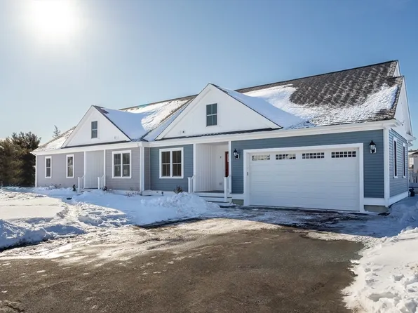 4 Hayley Cir #0, Rochester, MA 02770