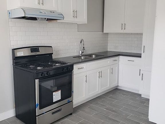 4th image of 6300 Seville Ave #D