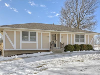6701 E 155th St, Belton, MO, 64012