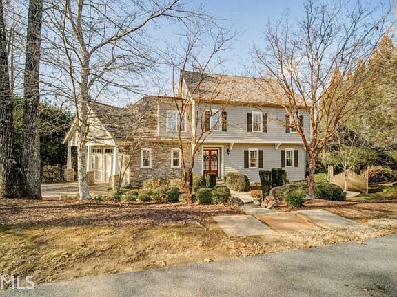 4th image of 15 Chestatee Square Ln