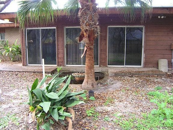 5th image of 224 Griffith Dr