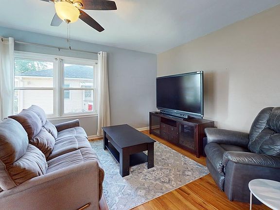 5th image of 4111 40th St