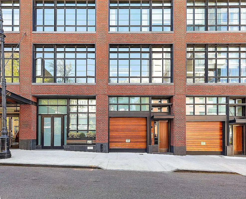 150 Charles St APT 1BN photo 1