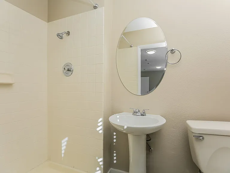 8240 Stapleton Ave — Photo 13