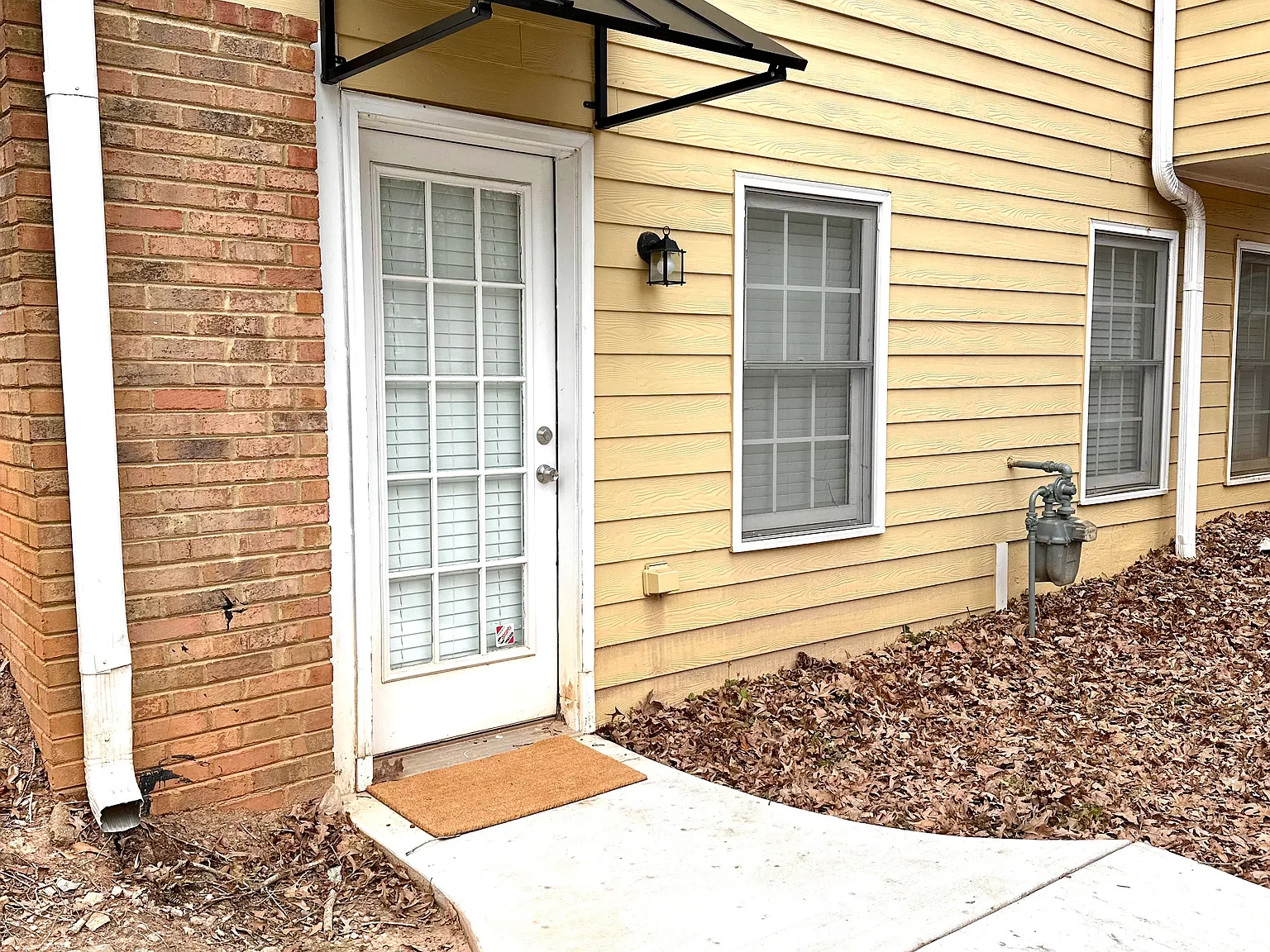 3135 Lake Seminole Pl — Photo 4