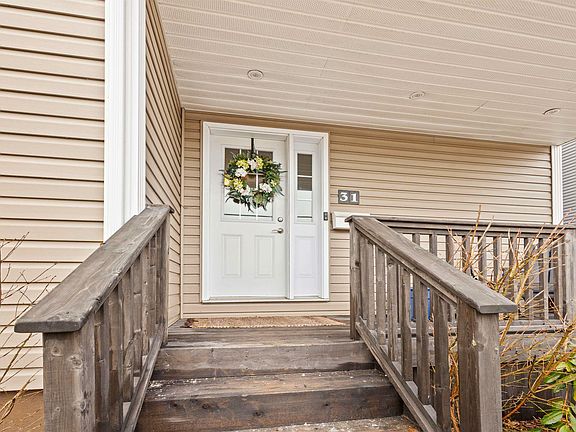 4th image of 31 Saint Michaels Ave