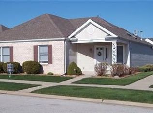 755 Meadowbrook Dr, Lowell, IN 46356