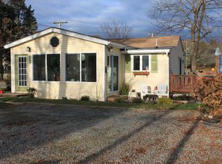 101 White Horse Rd, Plymouth, MA 02360