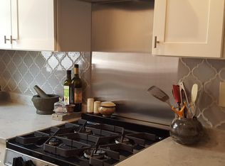 361 S Union St APT 3, Burlington, VT 05401