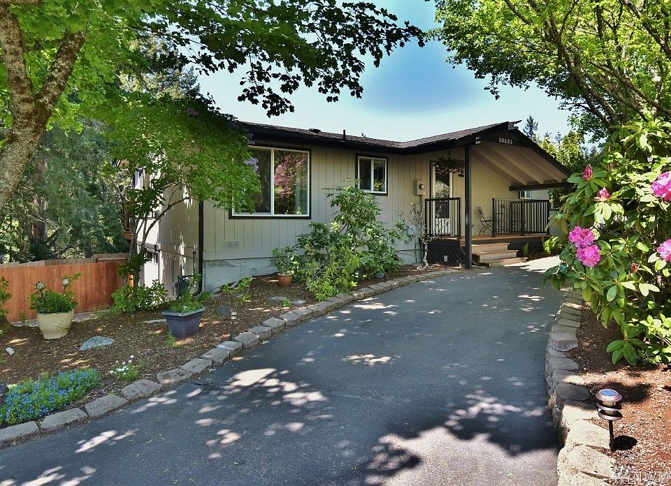 1st image of 18121 10th Ave NE